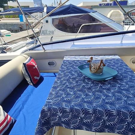 ホテル Desire Charming House Boat パレルモ エクステリア 写真