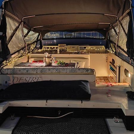 ホテル Desire Charming House Boat パレルモ エクステリア 写真