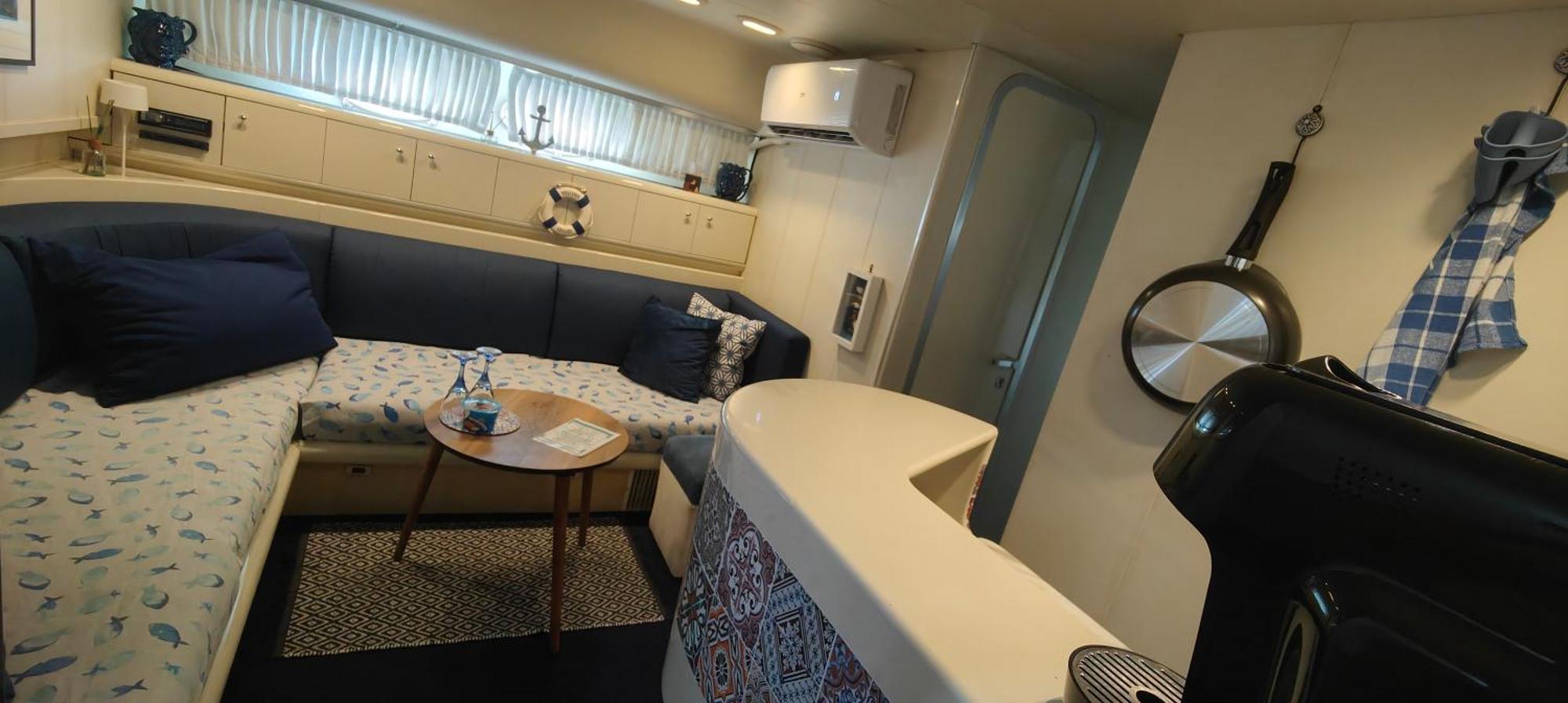 ホテル Desire Charming House Boat パレルモ エクステリア 写真
